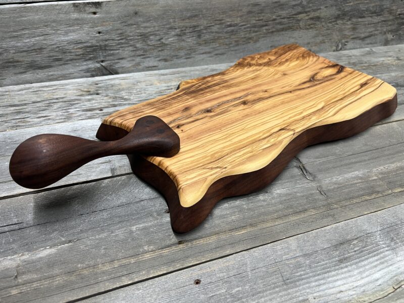 Italian olive wood and walnut charcuterie board 2 Italian olive wood and walnut charcuterie board - Image 2