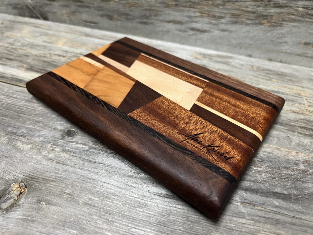 Chef Petite Cutting Board- Artistic Mosaic Design